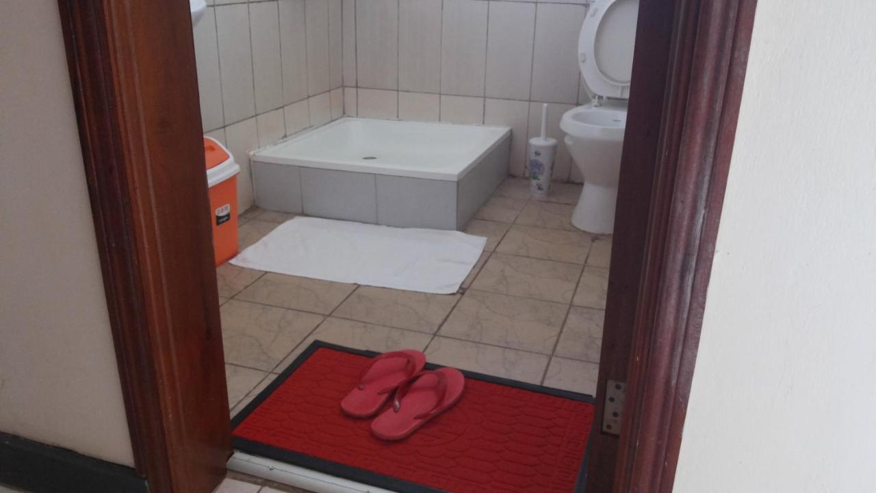 Westcliff Hotel リラ  エクステリア 写真